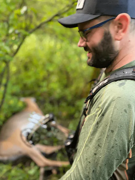 The Pros and Cons of Early Season Whitetail Bowhunting